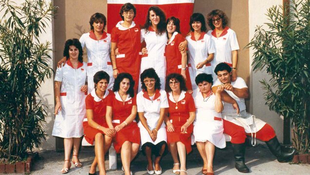 Team photo of the Italian employees from 1969