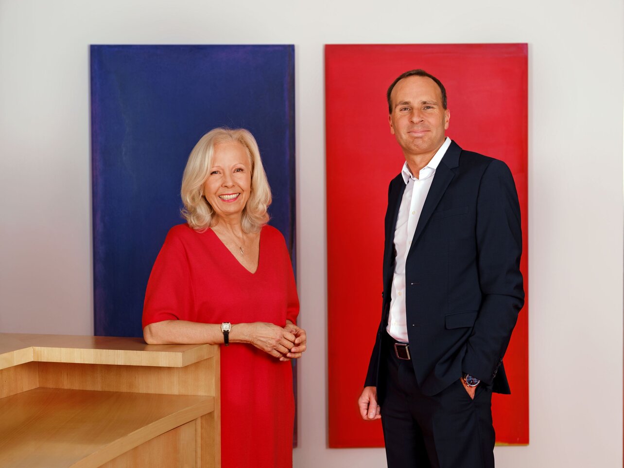 Catherine von Fürstenberg-Dussmann, Chairwoman of the Board of Trustees of the Dussmann Group and Wolf-Dieter Adlhoch, Chairman of the Executive Board  | © Dussmann Group / Foto: Kay Herschelmann