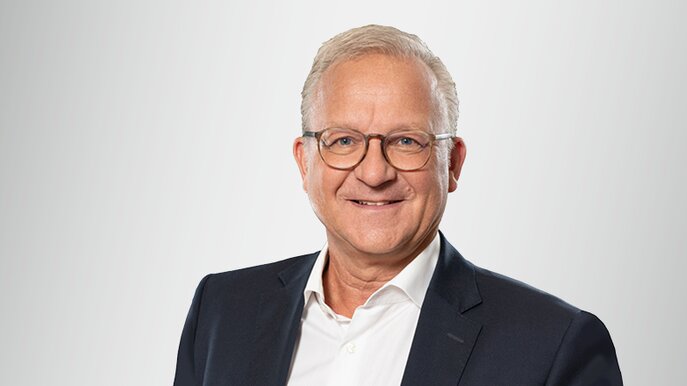  Dieter Royal, Member of the Executive Board of the Dussmann Group